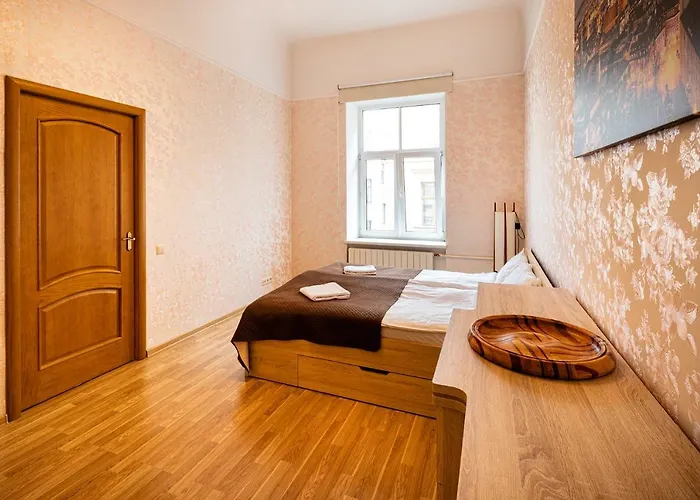 Old Quiet Apartamento Riga