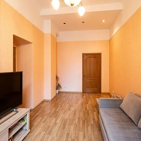 Old Quiet Apartment Riga